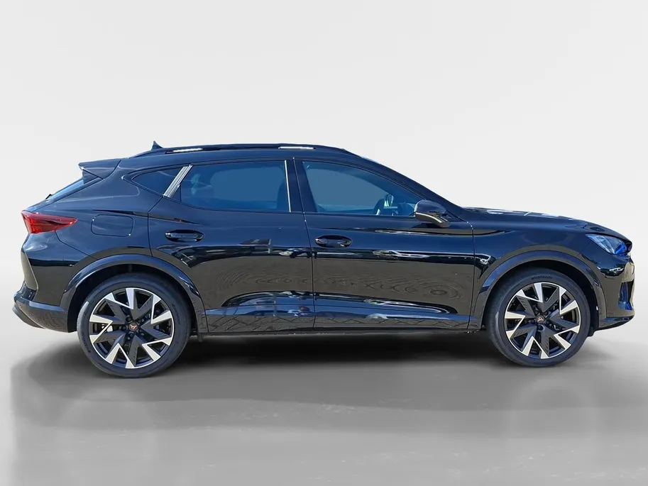 CUPRA Formentor 1.5 TSI e-Hybrid business | 19 inch | Stuurverwarming | Open dak | Trekhaak