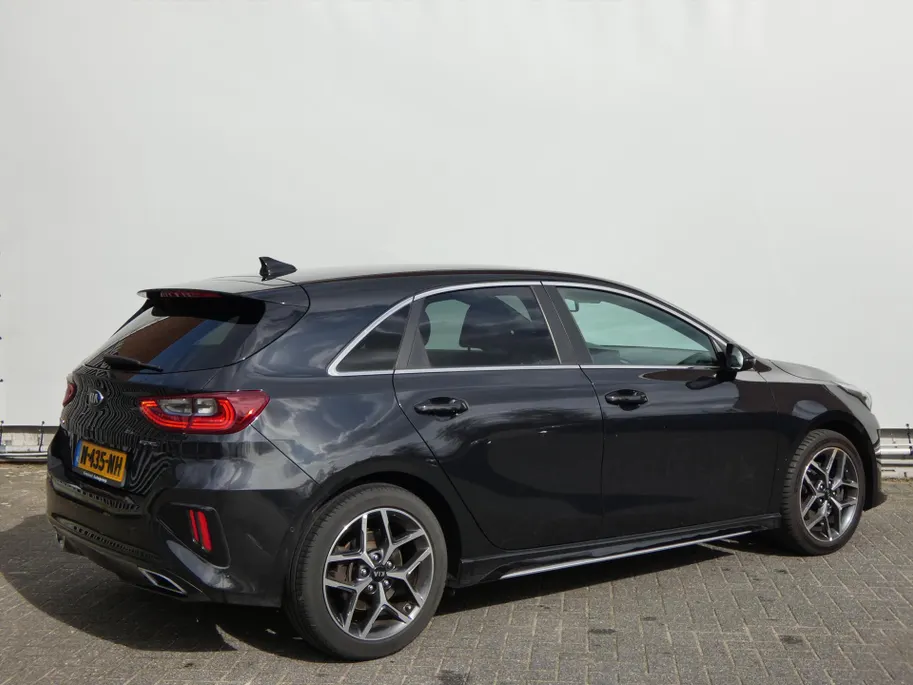 Kia Ceed 1.0 T-GDi 120pk GT-Line Business Edition