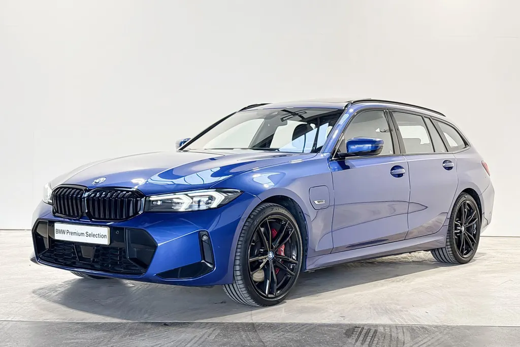 BMW 3 Serie Touring 330e xDrive M Sportpakket Pro