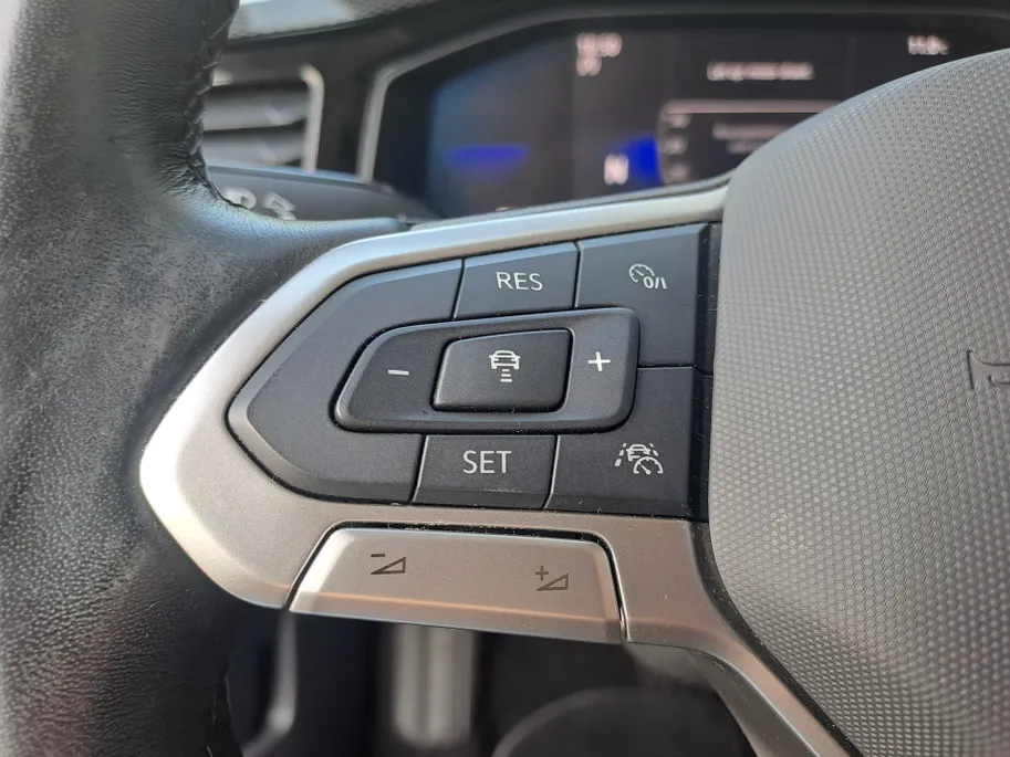 Volkswagen Taigo 1.0 TSI Life | Automaat | Apple Carplay/Android Auto | Navi  | Cruise control adaptief | Camera | Voorstoelen verwarmd