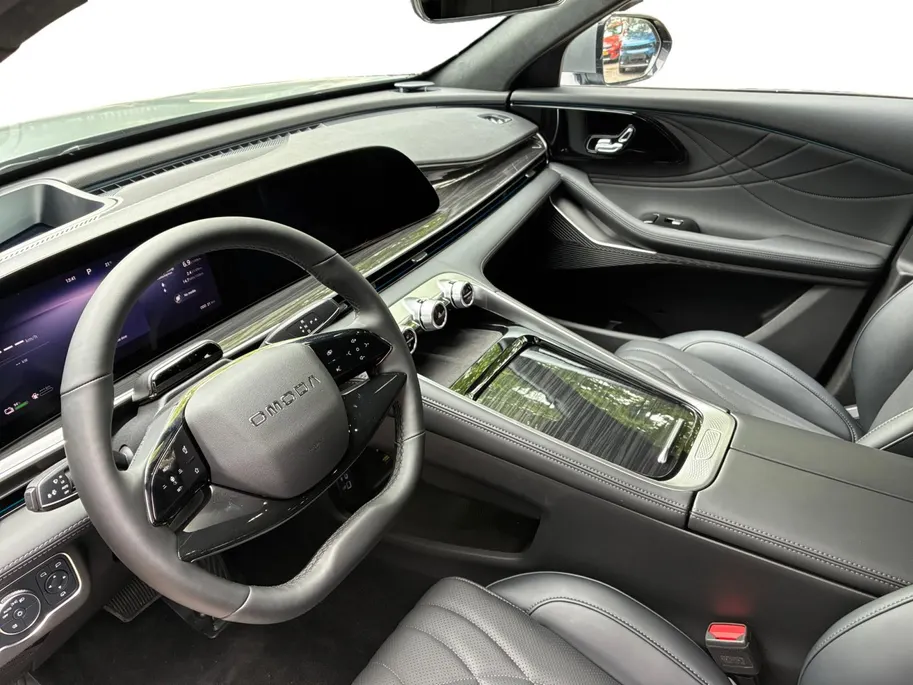 Omoda 9 SHS 1.5T-GDi SHS-P Premium 5p | Nieuw uit voorraad leverbaar | AWD | Full Options