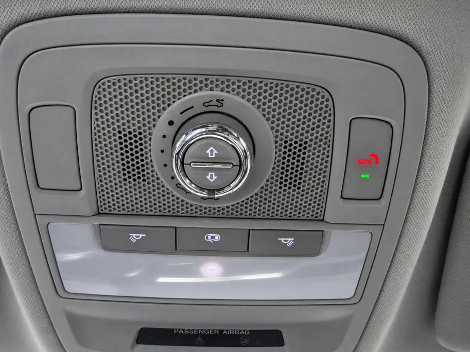 MG ZS EV MG Luxury 45 kWh SOH 91% | Navigatie | Schuifkanteldak | ACC | Leder interieur | Stoelverwarming |