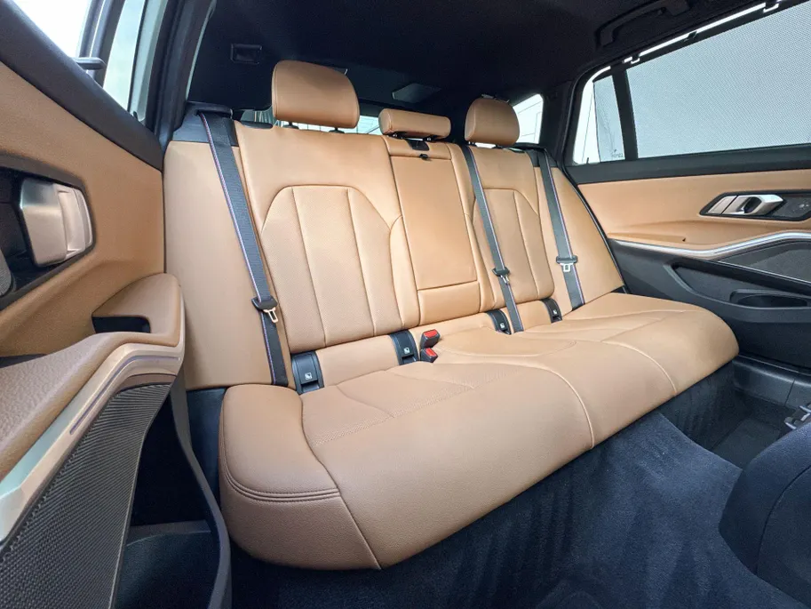 BMW 3 Serie Touring 330e xDrive