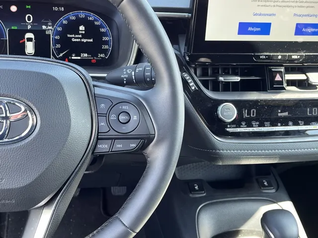 Toyota Corolla Touring Sports Hybrid 140 Active | Stuur en Stoelverwarming | LED