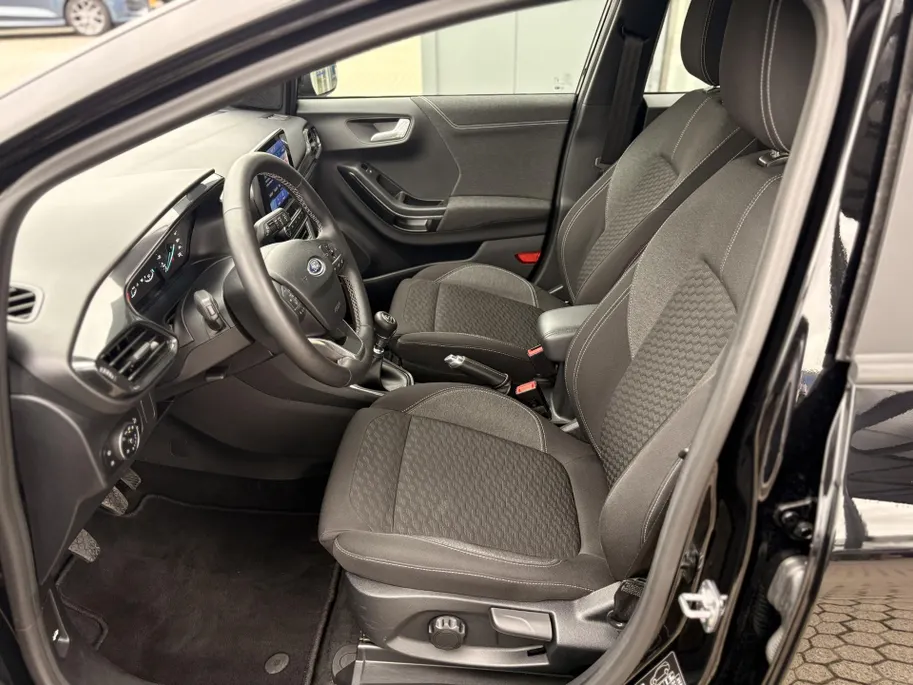 Ford Puma 1.0 EcoBoost Hybrid Titanium I WINTER PACK I ACHTERUITRIJCAMERA I COMFORT PACK 2 I APPLE CARPLAY/ANDROID AUTO I MEGABOX I