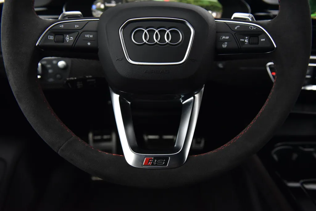 Audi RS4 Avant ABT RS4 X 1/60