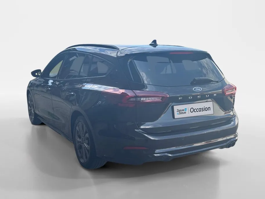 Ford Focus Wagon 1.0 EcoBoost Hybrid ST Line | Winterpack | Apple Carplay / Android auto | Parkeersensoren voor + achter