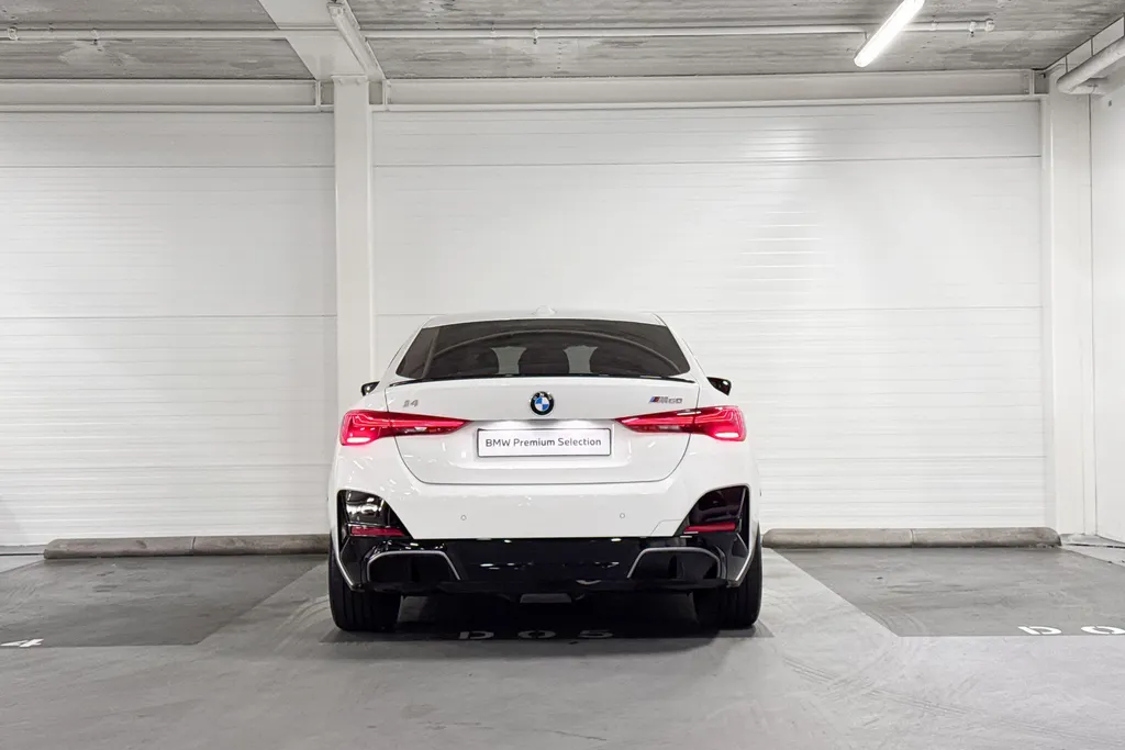 BMW i4 M60