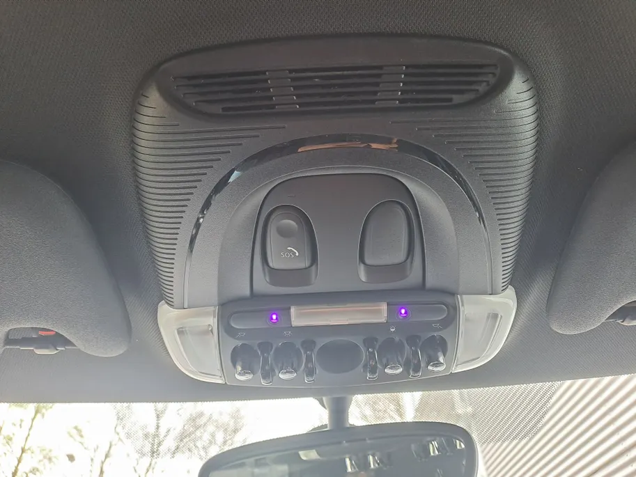 MINI Cooper Mini 1.5 Business Edition | Navigatie | Harman Kardon | Climate | Sensoren | Cruise