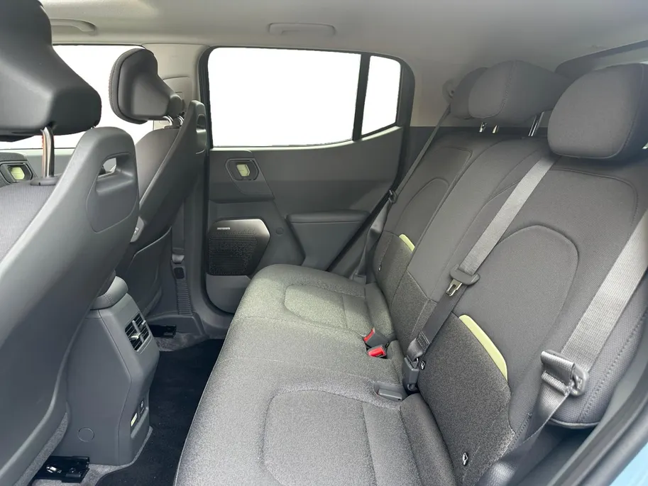 Kia EV2 Plus Advanced 42.2 kWh Panorama dak | Harman & Kardon | Navigatie | Stoel & stuurverwarming | Fabrieksgarantie t/m 5-6-2033 +3x 1 jaar* | NAP