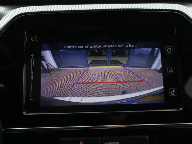 Suzuki Vitara 1.4 BoosterJet Stijl Automaat Trekhaak | Pano Dak | Carplay | Adaptive Cruise