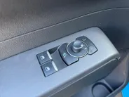 Ford E-Transit Cour. Limited 44 kWh | 1e eigenaar | Automaat | Trekhaak | Adapt. Cruise control | BLIS | Winter pack | Parkeersensoren voor en achter | Achteruitrijcamera | Navigatie | Apple carplay & Android auto | Fabrieksgarantie |