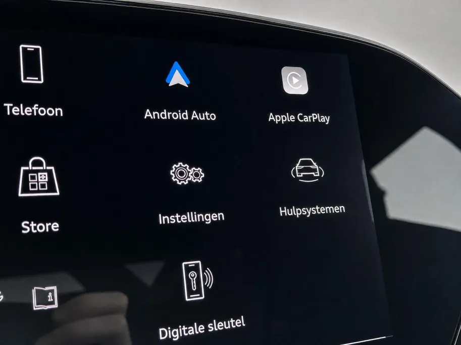 Audi Q5 2.0 TFSI e-hybrid 299pk quattro S edition · SOH 97,1% · Panoramadak · 360° Camera + parkeersensoren · Apple/Android Car Play · Fabrieksgarantie t/m 22-09-2029 of 100.000Km