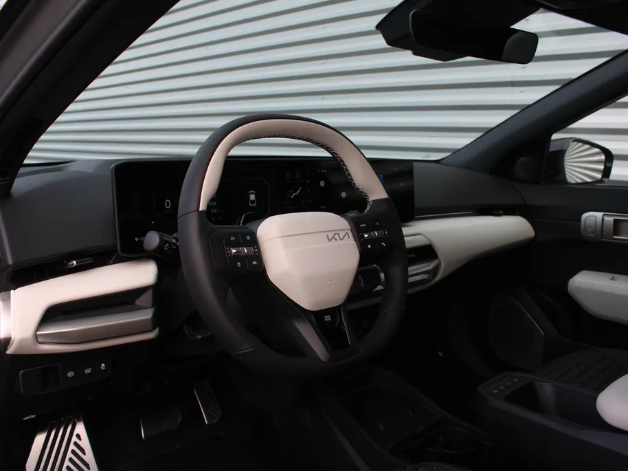 Kia EV4 Fastback GT-PlusLine 81.4 kWh | Nieuw | Direct leverbaar | Actieradius tot 612 km (WLTP) | Prijs is incl. inruilvoordeel | 18% bijtelling |