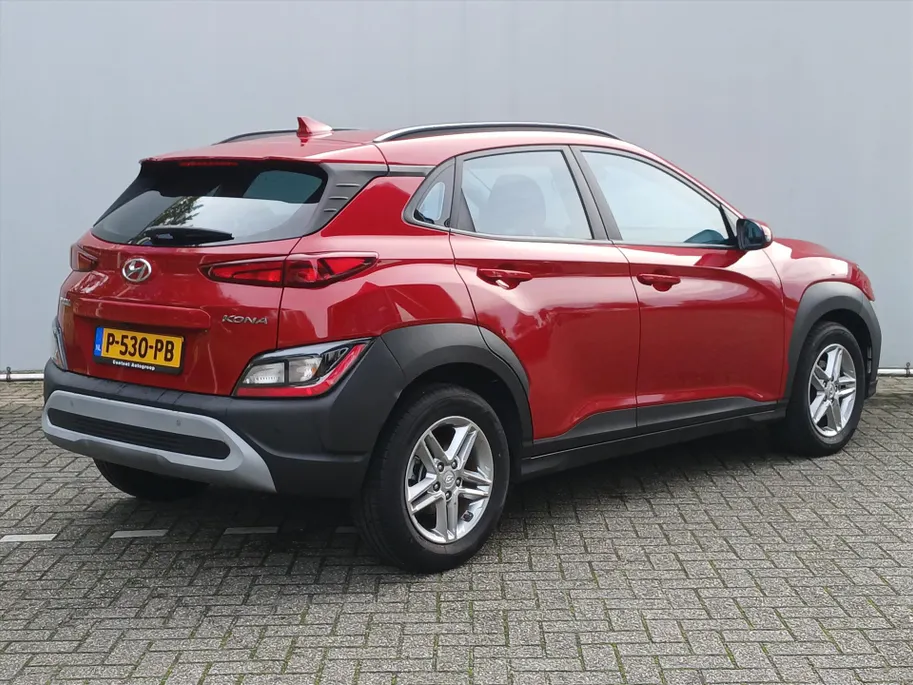 Hyundai Kona Automaat Comfort+ / Navigatie via Carplay / Stoel en stuurverwarming! /