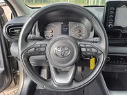 Toyota Yaris 1.5 Hybrid Active AUTOMAAT | Navigatie | Adaptieve Cruise | Climate | Camera | Rijstrooksensor met correctie | Apple Carplay/Android Auto