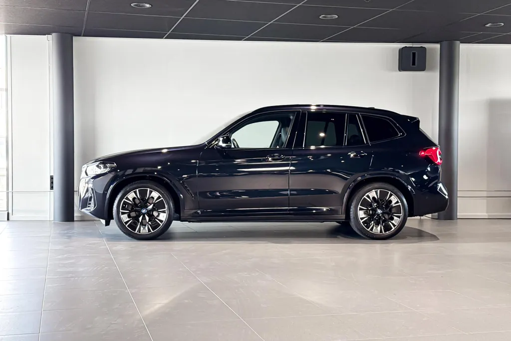 BMW iX3 High Executive Edition 80 kWh