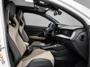 Audi RS3 Sportback 2.5 TFSI quattro 400 PK competition limited 593/750 · Audi Exclusive Gletsjerwit Mat Effect · Head-Up display · Sonos Premium 3D · Panorama dak · RS sportuitlaat