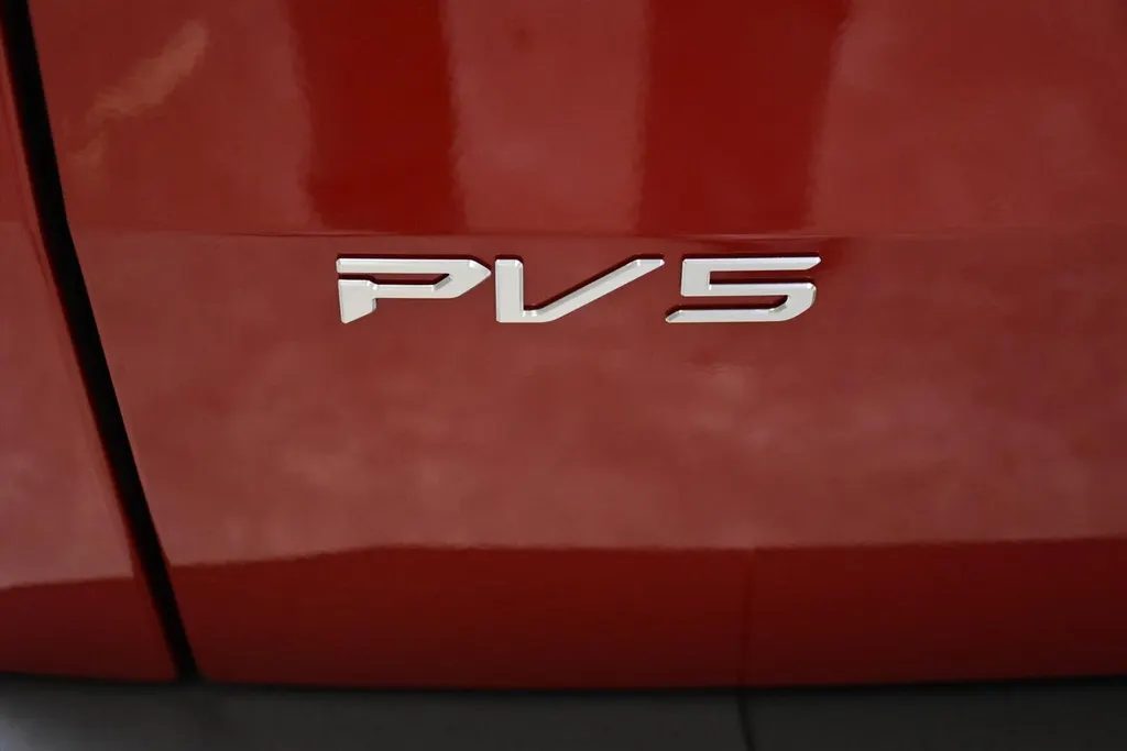 Kia PV5 Passenger 71,2 kWh Plus NIEUW