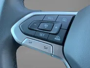 Volkswagen Golf 1.5 eTSI 110KW/150PK Goal · Navigatie · Apple/Android Car Play · Camera + Parkeersensoren · Trekhaak · Garantie t/m 22-07-2027