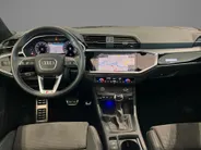 Audi Q3 45 TFSIe S edition · Panoramadak · 360°Camera + Parkeersensoren · Apple/Android Car Play · SONOS · Stoelverwarming · Drive select