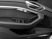 Audi e-tron Sportback 55 quattro S edition 95 kWh 408pk · SOH 99,2% · Panoramadak · 360 Camera · Bang & Olufsen Sound · Afneembare Trekhaak · Matrix LED · Apple/Android Car Play ·