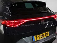 CUPRA Formentor 1.4 e-Hybrid VZ Performance / Pano. / Elekt. trekhaak / Stoel + Stuur verwarming / Elekt. achterklep / Camera /