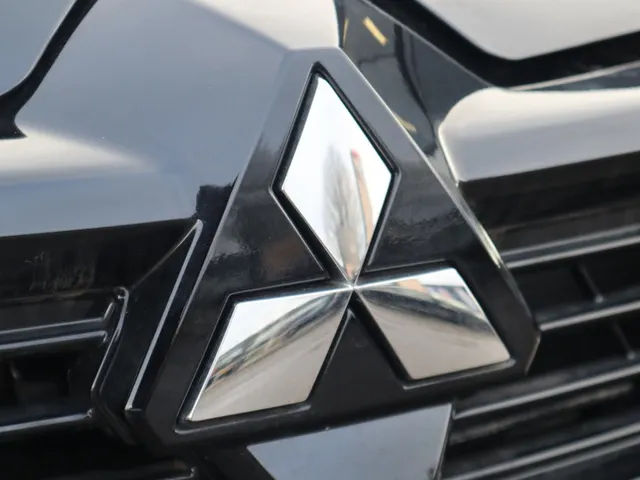 Mitsubishi Colt 1.6 HEV Intense+ Adaptive Cruise | Keyless | Navi