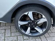 Ford Fiesta 1.0 EcoBoost Active ** VOORRUITVERWARMING ** PARKEERSENSOREN ACHTER **
