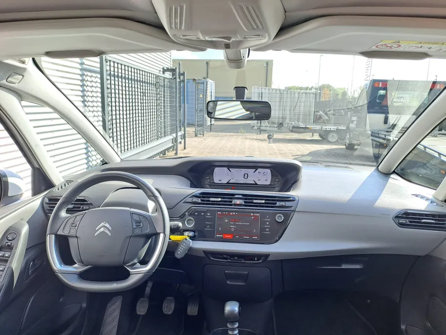 Citroën Grand C4 Spacetourer 7 Persoons 1.2 PureTech | Clima | Cruise control | 3e zitrij | Bluetooth | 7 - ZITTER | 7 - PERSONEN