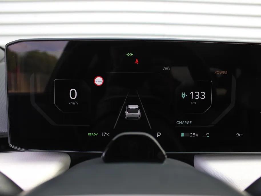 Kia EV4 Fastback GT-PlusLine 81.4 kWh | Nieuw | Direct leverbaar | Actieradius tot 612 km (WLTP) | Prijs is incl. inruilvoordeel | 18% bijtelling |