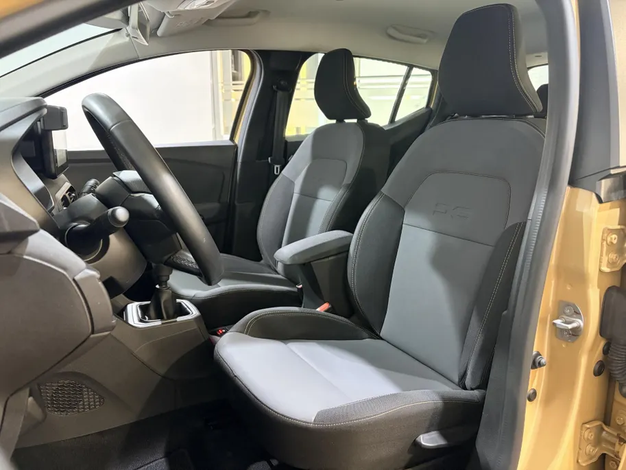 Dacia Sandero Stepway 100PK TCe ECO-G Extreme (LPG) | 1ste Eigenaar | Trekhaak | 1100KG Trekgewicht | Camera | Apple Carplay/Android Auto | Parkeersensoren | Lichtmetalen Velgen | Licht & Regen Sensor | LED Lampen|