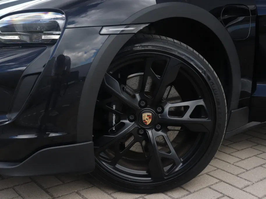 Porsche Taycan Cross Turismo 4S 93 kWh | Pano | Luchtvering | Sport Chrono | HUD | 21' GTS