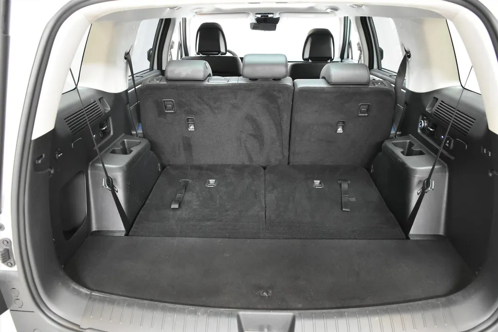 Hyundai Santa Fe 1.6 T-GDi HEV A/T Premium Sky I Black Pack I 7pl.