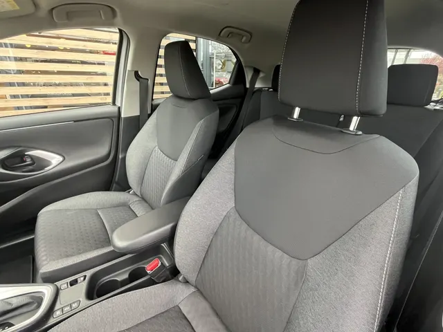 Toyota Yaris 1.5 Hybrid Active | Trekhaak | Camera | Stoelverwarming
