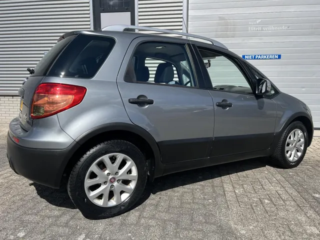 Fiat Sedici 1.6-16V Emotion | Airco | Lichtmetalen Velgen | All Season Banden