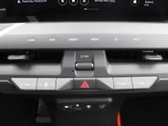 Kia EV5 GT-PlusLine 81.4 kWh | Schuifdak | Stuur-/stoelverwarming + ventilatie | Warmtepomp | 360 Camera | Elek. stoelverst. | Leer | HUD | LED | 19" LM |