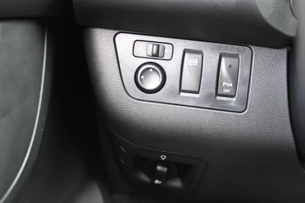 Dacia Spring Essential |  Airco | 14' Design velgen | Bluetooth | PDC | BTW auto | Uniek!! |