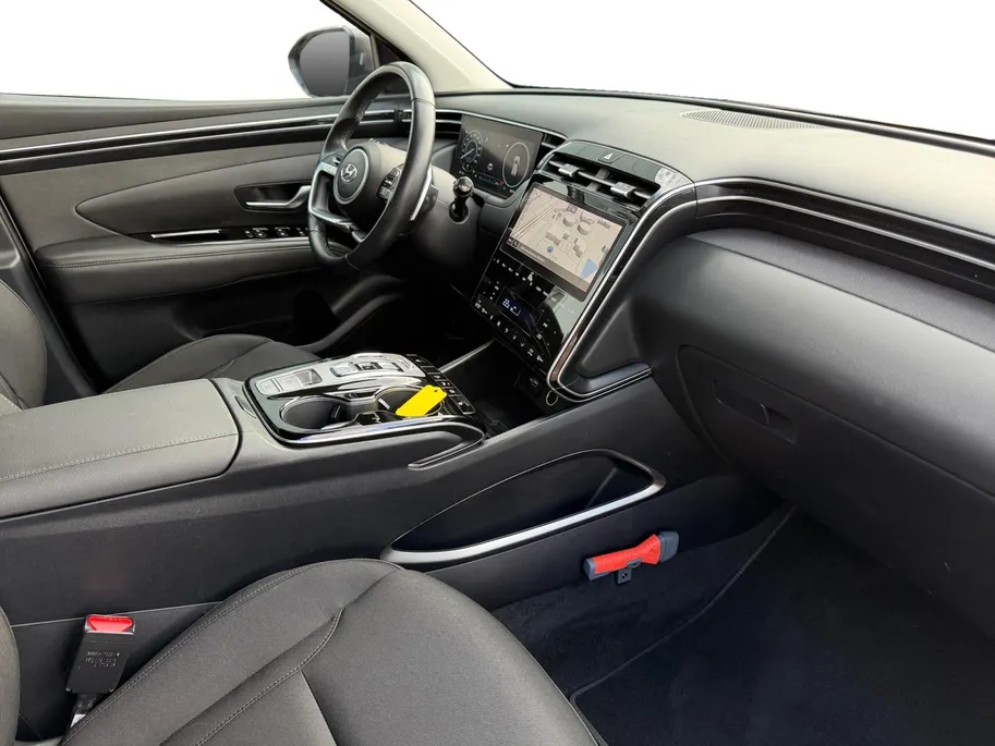 Hyundai Tucson 1.6 T-GDI PHEV Comfort 4WD | Nette auto | Dealer onderhouden | Achteruitrijcamera | Apple CarPlay & Android Auto | Adaptive cruise control |
