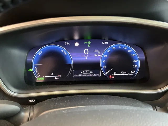 Toyota Corolla Cross Hybrid 180 Executive | Pano | 360 camera | JBL |