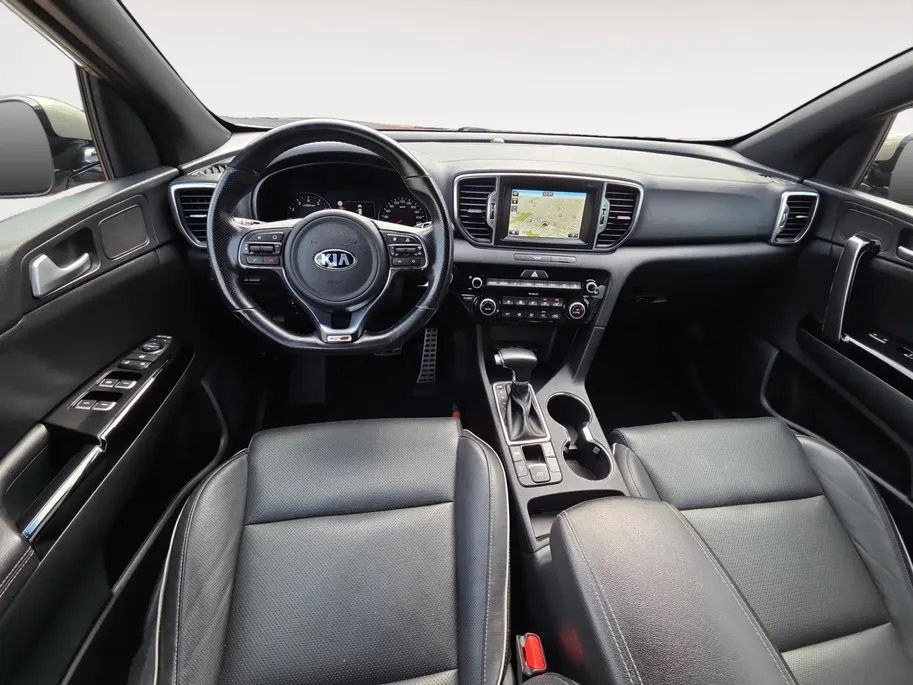 Kia Sportage 1.6 T-GDI 4WD GT-Line First Edition | Automaat | camera | navigatie  | Dealer onderhouden | Trekhaak | 12 maanden BOVAG garantie |