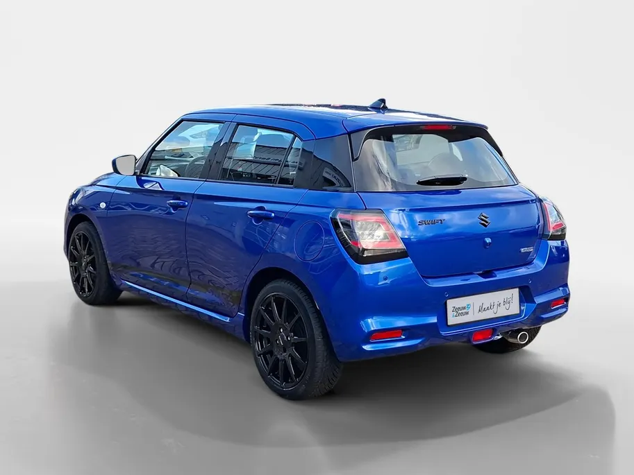 Suzuki Swift 1.2 Comfort Smart Hybrid | €2.200.- korting | Diverse kleuren leverbaar | 17inch sport velgen | Sport pack | Nieuw te bestellen