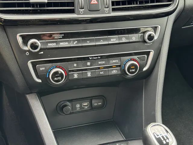 Kia Optima 1.7 CRDI ComfortPlusline