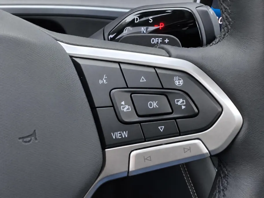 Volkswagen Tayron 1.5eHybrid 150kW/204PK Life Edition · Panoramadak · Harman/Kardon sound · 360°Camera · Garantie t/m 12-02-2031 of 100000km.