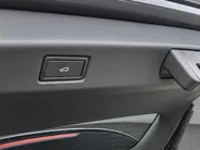 Volkswagen ID.7 Tourer Pro 77 kWh 210kW/286PK · Trekhaak · 360°Camera · Stoel- stuur- & voorruitverwarming · Garantie t/m 16-10-2027