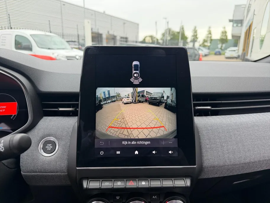 Renault Clio 1.6 E-Tech Full Hybrid 145 techno | Automaat | Camera | Apple Carplay & Android Auto | Parkeersensoren | Cruise & Climate Control | 12 Maanden BOVAG Garantie