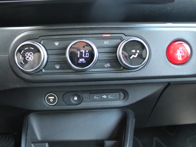 Renault Twingo urban range techno 27.5 kWh NIEUW MODEL TWINGO NU IN DE SHOWROOM! | DEMONSTRATIE AUTO, VRAAG NAAR BESCHIKBAARHEID |