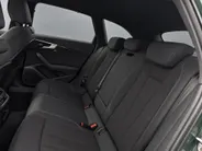 Audi A4 Avant 35 TFSI 150pk S edition Competition · Trekhaak · Camera ·  Stoelverwarming · Drive select · Leder/Stof · Garantie t/m 23-07-2028 of 100000km.
