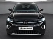 Volkswagen T-Cross 1.5TSI 150PK R-Line DSG · Trekhaak · Camera · Navigatie · Apple/Android Car Play · Stoelverwarming · Garantie t/m 01-10-2025