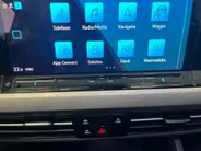 Volkswagen Golf 1.0 eTSI 110pk DSG Life · Camera · Apple/Android Car Play · Navigatie · Sfeerverlichting · 16'' Inch · Garantie t/m 04-02-2028 of 100.000km